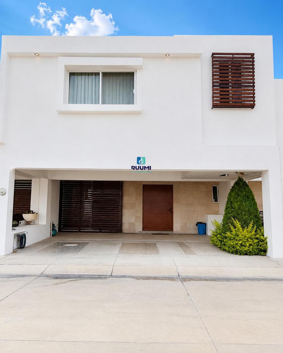 Casa en renta en San Telmo Norte, 3 recámaras, jacuzzi y 3.5 baños